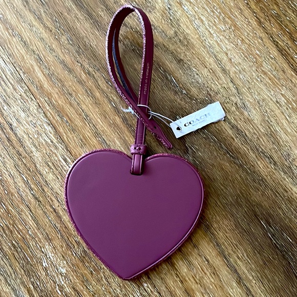 Coach Leather Primrose Heart Bag Charm NWT - Picture 6 of 8